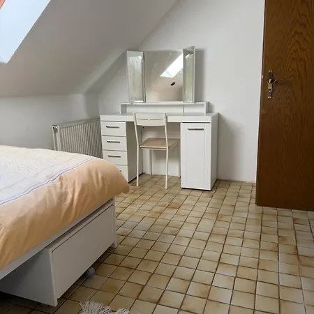 Burato's Haus منزل للإقامة *